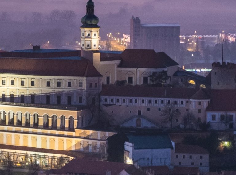 Obraz Mikulov zámecký vrch Obraz Mikulov zámecký vrch