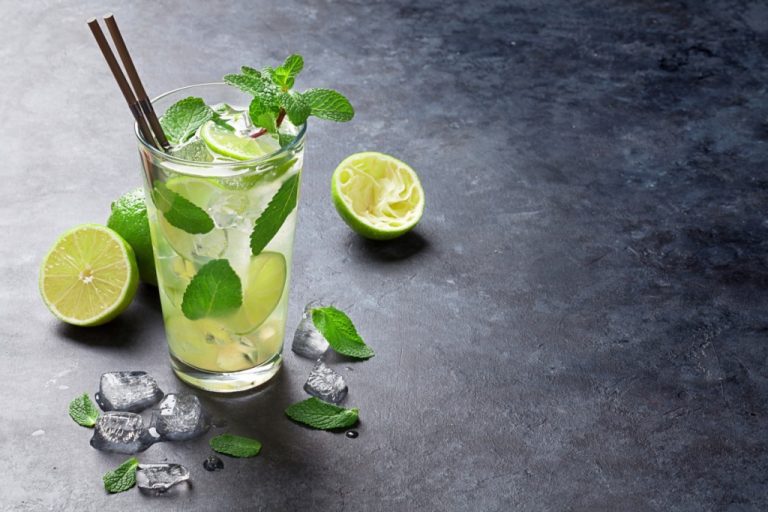 Obraz do kuchyně Mojito s ledem Obraz do kuchyně Mojito s ledem